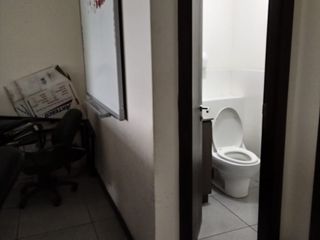 Foto 2 de Oficina de Venta en The Point