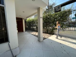 Foto 2 de Centrica y excelente ubicación, con piscina.
