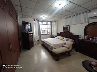 Foto 7 de PRECIOSA CASA, PRECIO MEJORADO, AMPLIA, EXCELENTE ESTADO, UBICACION ESTRATEGICA DENTRO DE LA URBANIZACION SAMANES SEGUNDA ETAPA