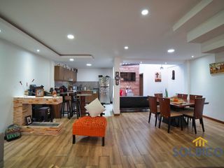 HERMOSA CASA DENTRO DE CONDOMINIO CERCA DEL COLEGIO SANTA ANA