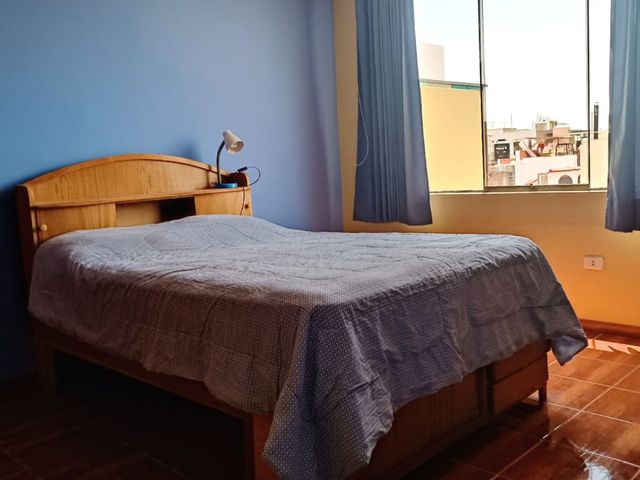DEPARTAMENTO AMOBLADO CERCA AL COLEGIO LORD BYRON