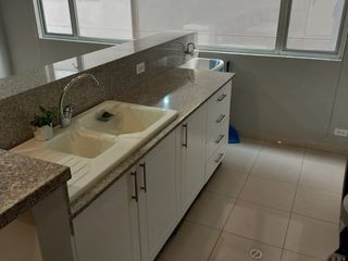Foto 10 de Espectacular Suite  con Linea Blanca en Alquiler, sector Rep. Salvador, Área 80 mts 2