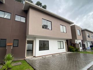 Foto 18 de VENTA  CASA PARA ESTRENAR DEAN SECTOR GUTENBERG SCHULE  VALLE DE LOS CHILLOS