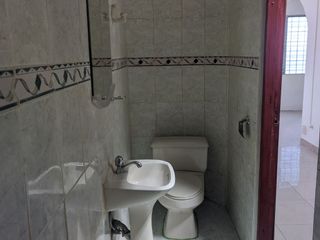 Foto 5 de Vendo Oficina/ departamento en avenida Malecón