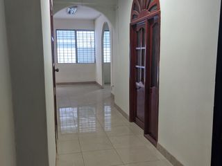 Foto 7 de Vendo Oficina/ departamento en avenida Malecón