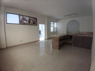 Foto 8 de Vendo Oficina/ departamento en avenida Malecón