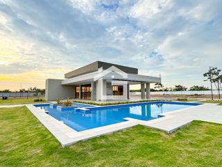 Foto 7 de Lote en Venta en Urbanización Galicia, Machala
