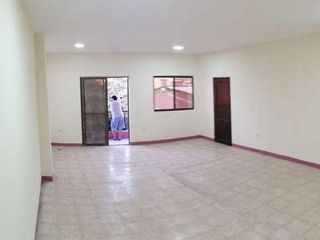 🔥Gran Oportunidad Empresario🔥 Venta de 2 Casas Renteras al precio de Una 1🏡🏡.😯😯 Área Total Construcción 🏗️: 962 mtrs2.