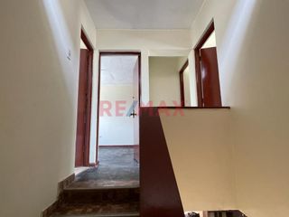 Foto 10 de Hermosa Casa De Dos Pisos En Venta En Sullana. ID:1086561
