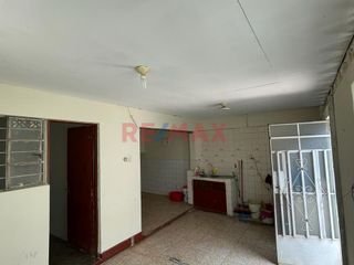 Foto 7 de Hermosa Casa De Dos Pisos En Venta En Sullana. ID:1086561