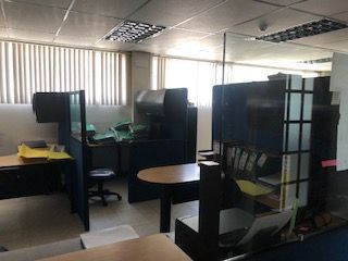 Foto 4 de RENTO OFICINAS 695m2, PROPIEDAD COMERCIAL/INDUSTRIAL, AV. ELOY ALFARO, NORTE DE QUITO