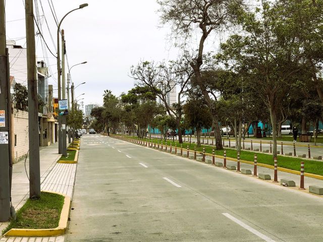 ¡DEPARTAMENTOS EN PREVENTA EN URB. LOS CIPRESES FRENTE A PARQUE !