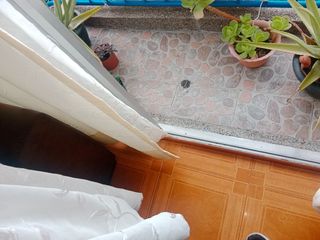 VENTA DE APARTAMENTO EN BARRIO SANTA FE, EN PISO 3 POR ESCALAS