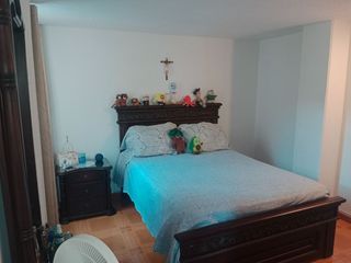 VENTA DE APARTAMENTO EN BARRIO SANTA FE, EN PISO 3 POR ESCALAS