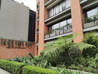 Foto 4 de Venta Apto. Rosales 209 M2 Excelente vista 3H 4Parqueaderos