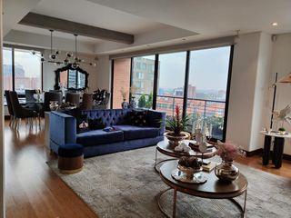 Foto 8 de Venta Apto. Rosales 209 M2 Excelente vista 3H 4Parqueaderos