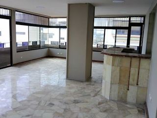 Departamento Penthouse en Alquiler Centro de Guayaquil, 3 Hab, 4 Bañ