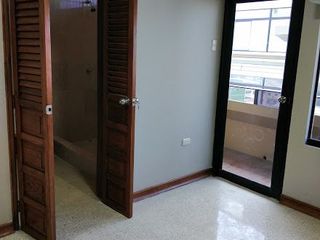 Departamento Penthouse en Alquiler Centro de Guayaquil, 3 Hab, 4 Bañ
