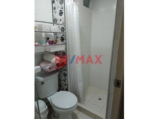 Foto 3 de Lindo Y Acogedor Departamento En Venta - Urb. Las Palmeras En El Agustino