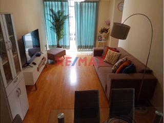 Foto 10 de Lindo Y Acogedor Departamento En Venta - Urb. Las Palmeras En El Agustino