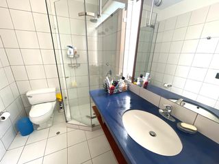 Foto 17 de Venta de magnífica casa en La Planicie Primera Etapa - 4 dorms, 3 salas de estar, jardín, piscina, cava, sótano multi-usos