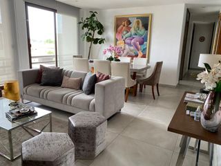 Foto 1 de Departamento de venta en Samborondón