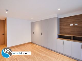 Foto 8 de Av. Ordoñez Lasso, Venta de Lujoso Apartamento