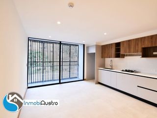 Foto 3 de Av. Ordoñez Lasso, Venta de Lujoso Apartamento