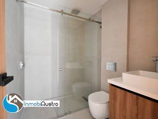 Foto 12 de Av. Ordoñez Lasso, Venta de Lujoso Apartamento
