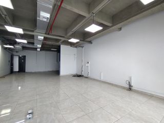 Oficina en arriendo en Alto Prado.