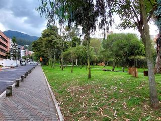 Vendo departamento Quito Tenis, conjunto privado, tres dormitorios, tres parqueaderos, bodega