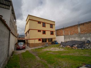 Foto 15 de CDLA.Gatazo Casa 236,32 Terreno 300m2