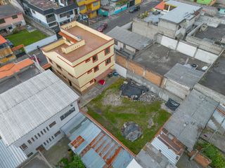 Foto 4 de CDLA.Gatazo Casa 236,32 Terreno 300m2