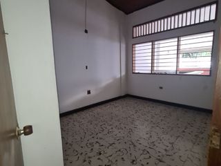 SE ARRIENDA LOCAL COMERCIAL, BARRIO LA FORD, SINCELEJO