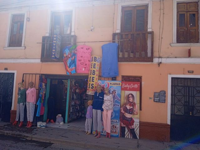 Venta de Casa Como Terreno en Centro de Huancayo