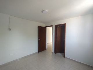 Foto 6 de Apartamento en arriendo en Ciudad Jardin.