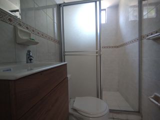 Foto 11 de Apartamento en arriendo en Ciudad Jardin.