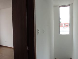 Foto 38 de RENTO, CASA, LUMBISI, URBANIZACION PRIVADA, $1.500