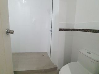 Foto 14 de ALQUILO MODERNO DEPARTAMENTO AMOBLADO. IDEAL HOME OFFICE. MIRAFLORES