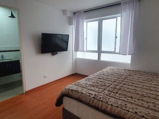 Foto 8 de ALQUILO MODERNO DEPARTAMENTO AMOBLADO. IDEAL HOME OFFICE. MIRAFLORES
