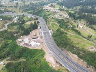 Foto 13 de Venta de 10.277M2 en la vía Principal, carretera Panamericana, Vía a Pintag  9 9 9 0 1 0 2 3 2