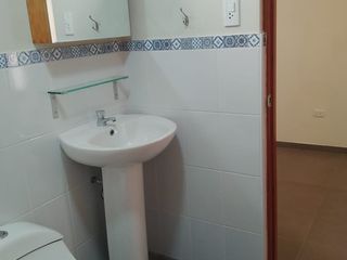 🏡 ¡Acogedor Departamento, en un 3er piso, en San Martín De Porres! 🏡