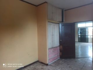 Foto 6 de casa rentera de venta en manta Los Esteros