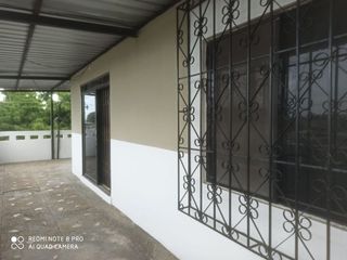 Foto 18 de casa rentera de venta en manta Los Esteros