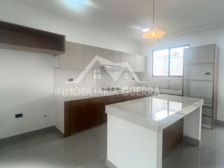 Foto 5 de SE VENDE CASA - URBANIZACIÓN 
