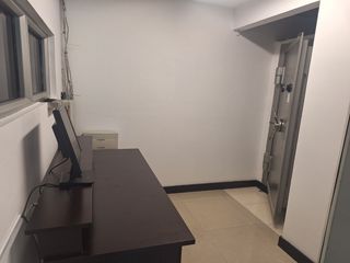 Foto 3 de Oficina en Puerto Seco, cerca al aeropuerto Olaya Herrera, Medellín