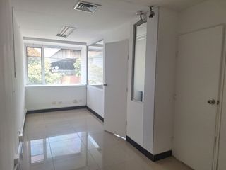 Foto 5 de Oficina en Puerto Seco, cerca al aeropuerto Olaya Herrera, Medellín
