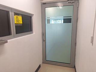 Foto 1 de Oficina en Puerto Seco, cerca al aeropuerto Olaya Herrera, Medellín