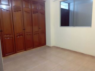 Foto 5 de VENDO AMPLIO DEPARTAMENTO EN EL CORAZON DE LOS OLIVOS