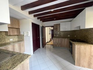 Foto 5 de Casa de Renta, Cumbaya
